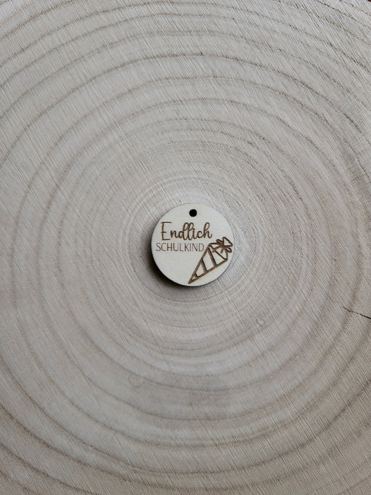 Geschenkanhänger Schule - Endlich Schulkind Schultüte Streifen